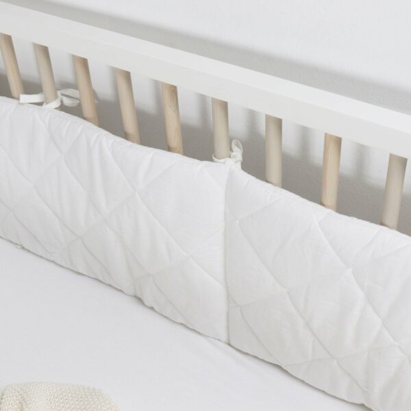 XL Full Cot Bumper Diamond Quilt - White - Image 2