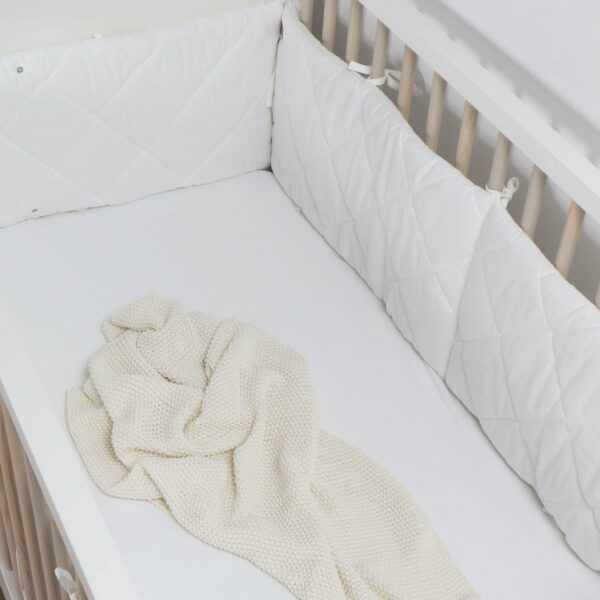 XL Full Cot Bumper Diamond Quilt - White - Image 6